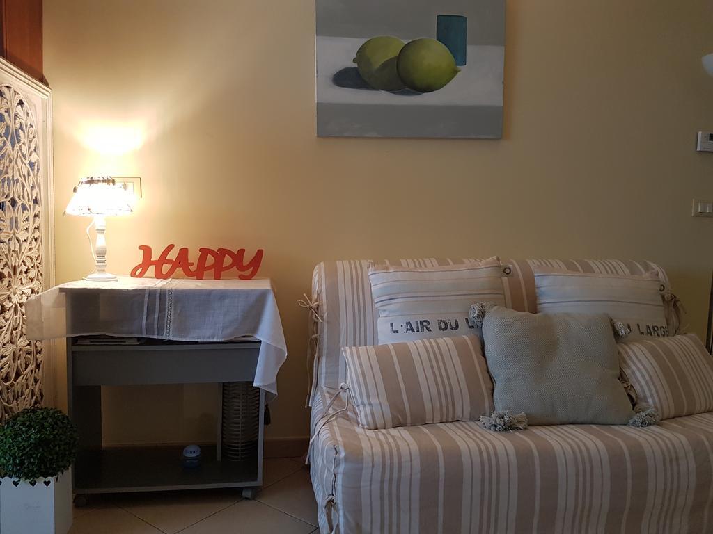 Ferienwohnung La Casa Di Pepe Pietra Ligure Exterior foto