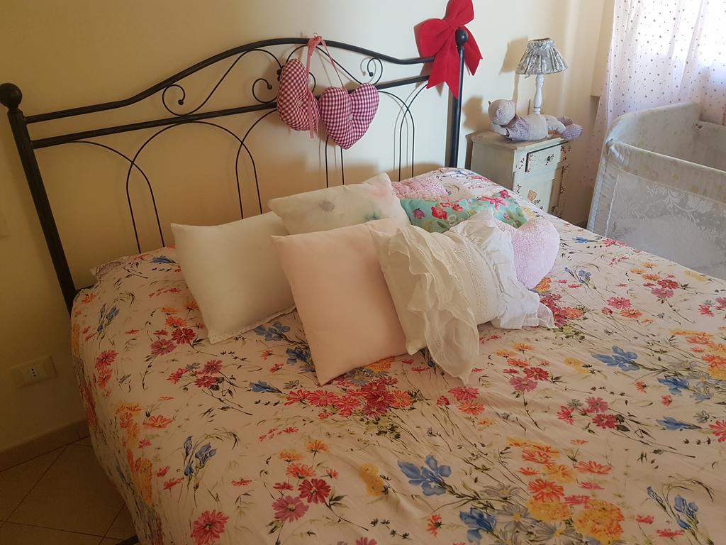 Ferienwohnung La Casa Di Pepe Pietra Ligure Exterior foto