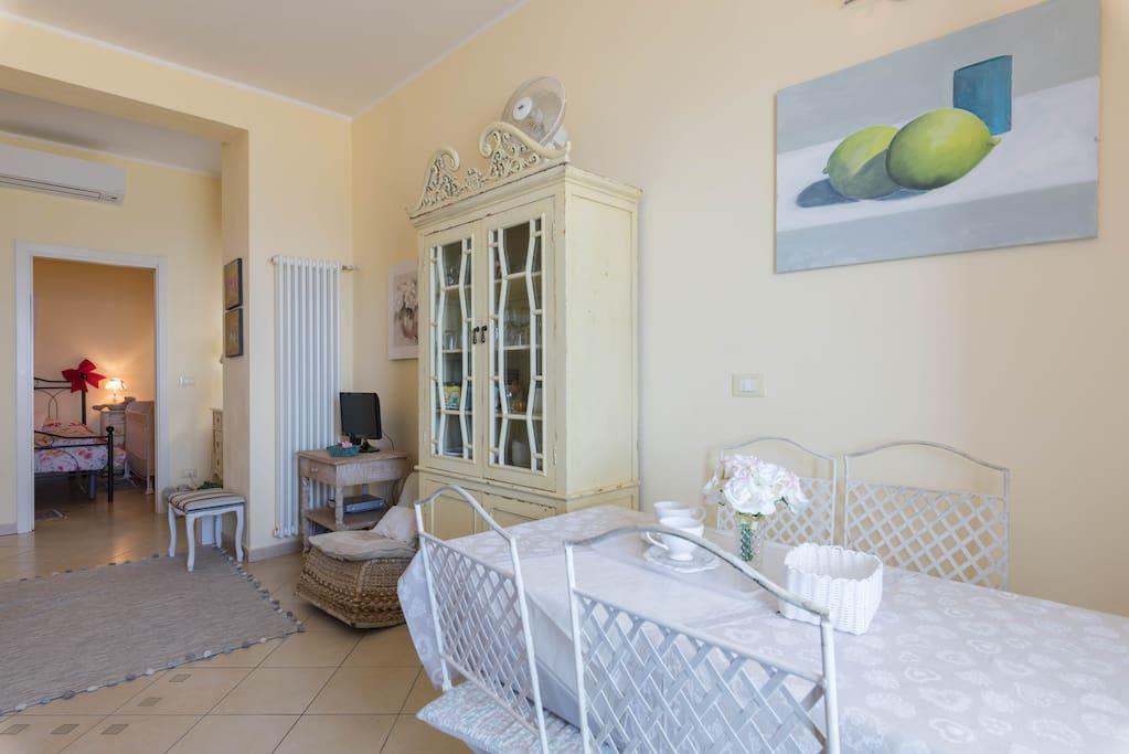 Ferienwohnung La Casa Di Pepe Pietra Ligure Exterior foto